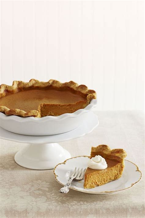 It's a simple thanksgiving classic showcasing the season's star flavor. *These* Are Ina Garten's Most Mouthwatering Thanksgiving Recipes for Turkey Day | Pumpkin pie ...