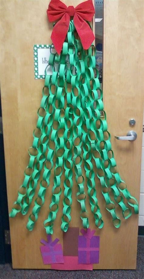 Check spelling or type a new query. 20+ Creative DIY Christmas Door Decoration Ideas - Noted List