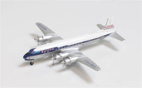 United Airlines Douglas Dc 6 N37570 Die Cast Aeroclassics Ac41056