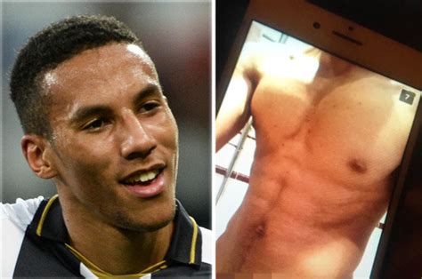 Newcastle United Isaac Hayden Shocked Hot Model He Was Trying To Bed