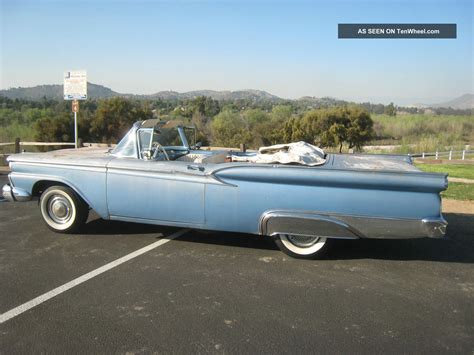 The car is powered by. 1959 Ford Sunliner Convertible 59 Galaxie 500 1959 Fairlane 500