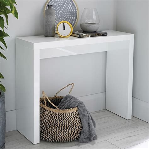 25 Ideas To Style Your Console Table For Summer Digsdigs