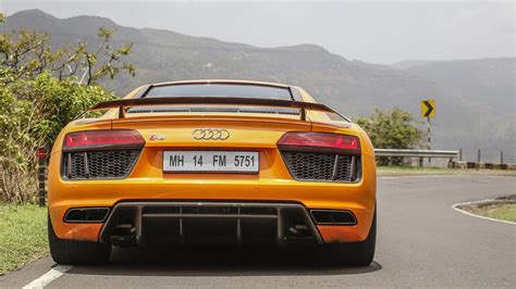 R8 Rear View Image R8 Photos In India Carwale