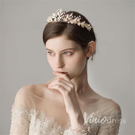 Crystals And Pearls Gold Tiaras With Leaves Viniodress Ac1088 Gold