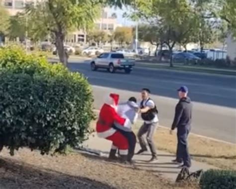 Cops Disguised As Santa And An Elf Thwarts Would Be Car Thieves An