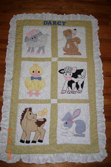 Baby animals quilt | Animal quilts, Baby quilts, Quilts