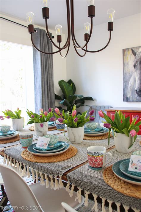 Simple Boho Chic Spring Dining Room And Tablescape The