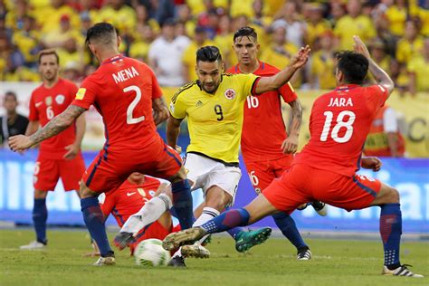 Partidos de fútbol en vivo hoy en chile. Chile saca amplia ventaja sobre Colombia en el historial