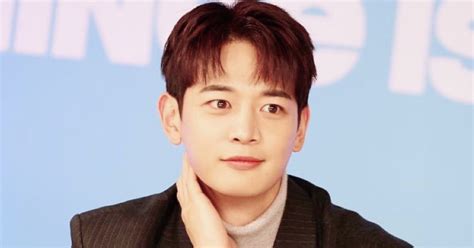 Shinee Minho Posititvely Considers Special Appearance In Upcoming Drama
