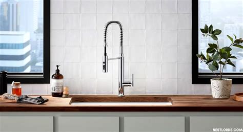 Touchless kitchen faucets have a sleek design that can make any kitchen stand out. Best Touchless Kitchen Faucet For 2020 (Unbiased Reviews ...