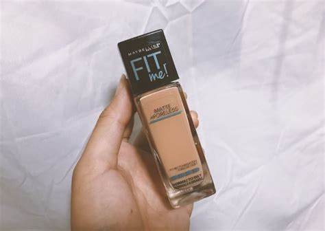 Maybelline Fit Me Matte Poreless Foundation Review