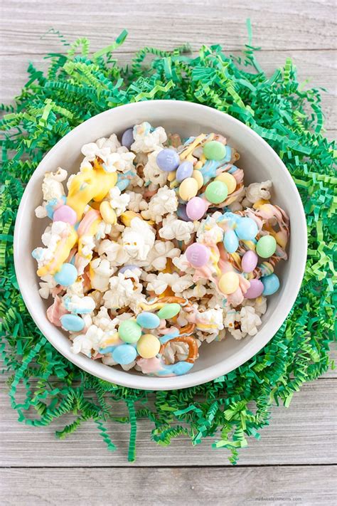 Easy Easter Popcorn Snack Mix Recipe