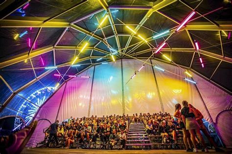 Pukkelpop ist ein indie, rock, pop, hip hop und electronic festival, das vom 15.08.2019 bis tritt unserer mailingliste bei und wir informieren dich über line up updates, tickets und angebote zu. Pukkelpop 2019 Music Festival in Belgium | Travel Begins at 40