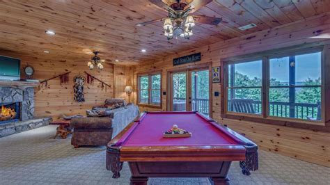 Black Bear Lodge Rental Cabin Blue Ridge Ga