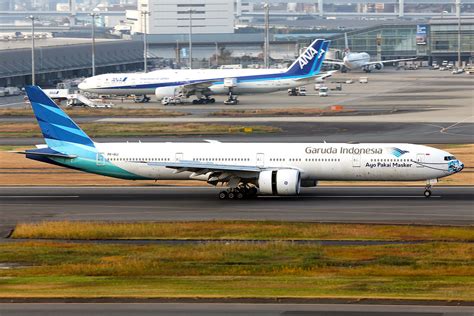 Garuda Indonesia Boeing 777 300er Pk Gij Face Mask L Flickr