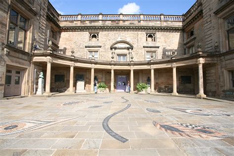 Nottingham Castle Museum And Art Gallery Forecourt Of The Ar Flickr