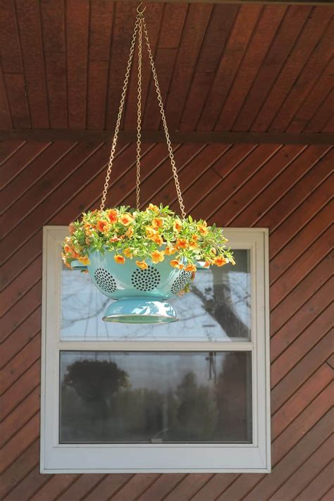 Repurposed Turquoise Colander Turned Hanging Basket — Homebnc