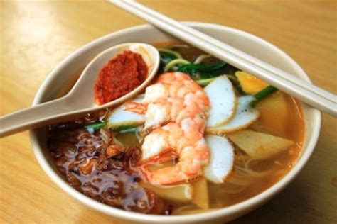 It's supposed to be a combination of egg noodles and rice noodles (bihun). » Penang Hokkien Mee in Singapore BLOG it with ALLEN ...