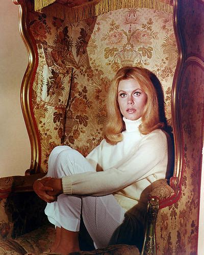 Movie Market Photograph And Poster Of Elizabeth Montgomery 286381