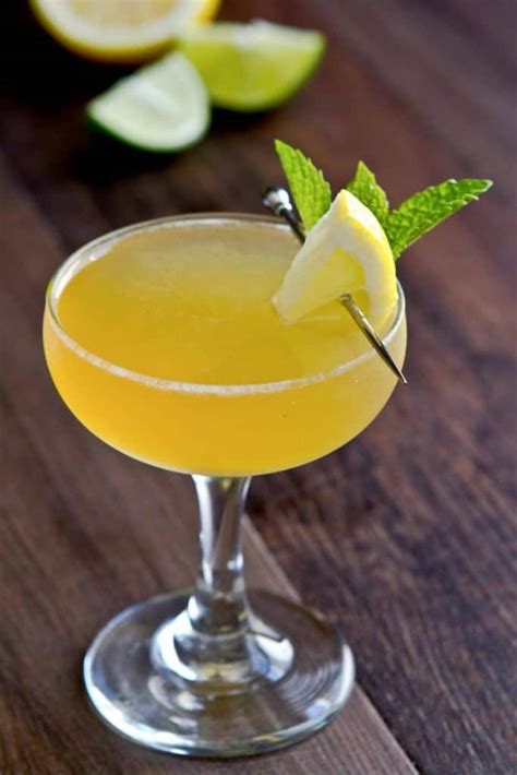 How about sour mix & apple juice? Bourbon Lemon Drop Martini | A Communal Table