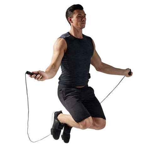 Adding skipping or rope jumping and weighted rope jumping to your exercise routine can help improve coordination, strength, endurance, and osteoporosis and weak bones are direct causes of low bone density. Jaga Tubuh Tetap Bugar, Ini 6 Rekomendasi Alat Olahraga di ...