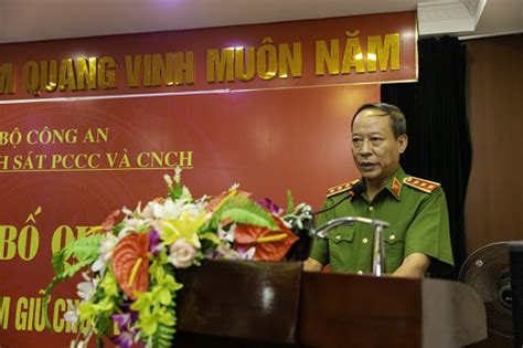 Như thanh niên đã thông tin, ngày 14.8, ông nguyễn văn y, phó chủ nhiệm ủy ban kiểm tra (ubkt) tỉnh ủy hậu giang cho biết sẽ công bố quyết định kỷ luật ông v.v.l., nguyên phó cục trưởng cục. Bổ nhiệm Cục trưởng Cục Cảnh sát PCCC và CNCH