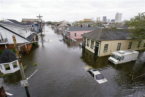 Hurricane Katrina Anniversary 40 Powerful Photos Of New