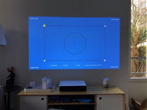 Test du Xiaomi Mi Laser Projector un projecteur à courte focale sous