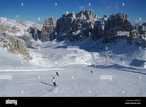 Lagazuoi Ski Area Dolomites Italy Stock Photo Alamy