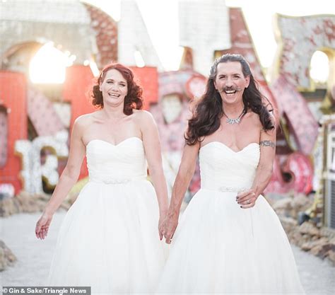 Cross Dressing Man Ties The Knot Wearing A Wedding Dress Daily Mail