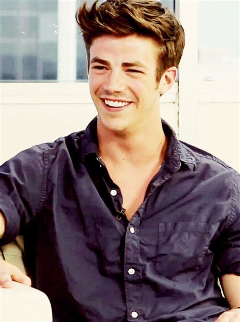 Grant Gustin Aka The Flash And His Million Dollar Smile Make My Heart