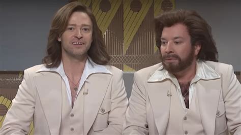 SNL Brought Back The Barry Gibb Talk Show And For Once Jimmy Fallon Wasn T The One Trying Not