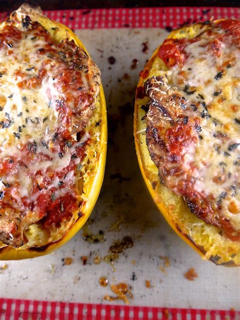 Baked Spaghetti Squash Boats With Grilled Chicken The Preppy Paleo