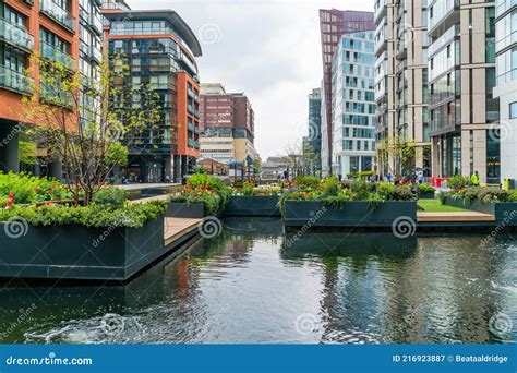 Paddington Basin In London Editorial Photography Image Of Attractions