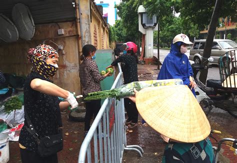 Các huyện gia lộc hai chốt, tứ kỳ hai chốt và cẩm giàng một chốt. Hình ảnh khác lạ tại TP. Hải Dương trong ngày đầu cách ly ...