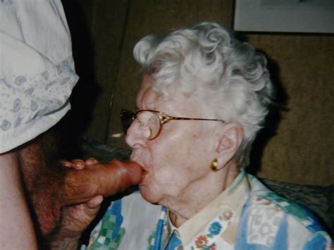 Old Granny Sucking 80 12 Pics