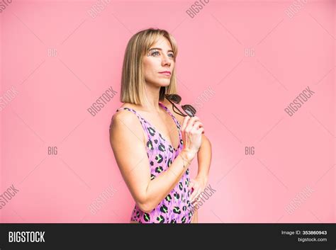 Sexy Slim Blonde Woman Image And Photo Free Trial Bigstock