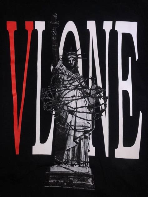 Vlone Statue Of Liberty Barbed Wire Tee Statue Of Liberty Drawing