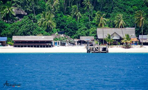 Senarai ini merangkumi tasik semula jadi dan buatan manusia. 10 Lokasi Percutian Pantai Tercantik Di Malaysia. Bersih ...