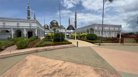 It takes 25 minute to drive from kuala terengganu airport. Masjid Kristal,Kuala Terengganu - YouTube