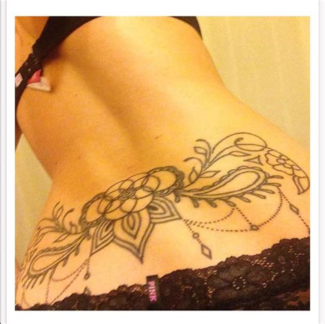 pin by nina on tatuji lower back tattoos back tattoo women back tattoos