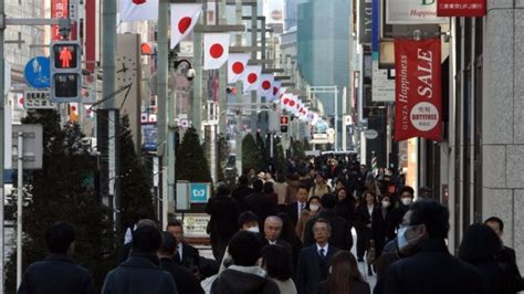 Japans Economy Falls Back Into Recession Again Bbc News