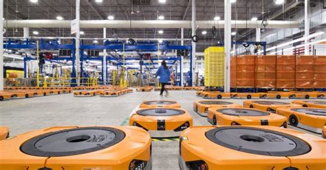 Amazon Announces Robotics Warehouse Near Edmonton