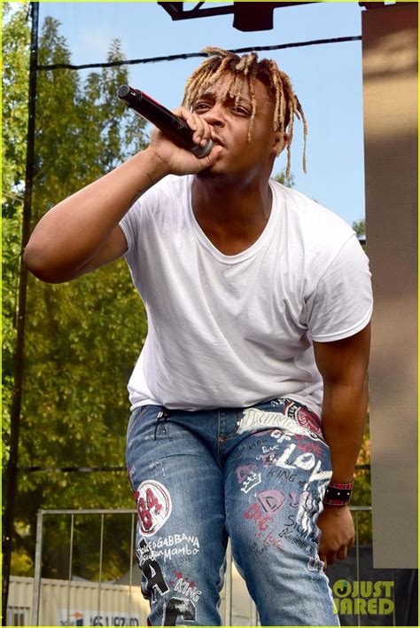 Juice Wrld Dead Rapper Dies Suddenly At 21 Photo 4399905 Juice Wrld Rip Pictures Just Jared