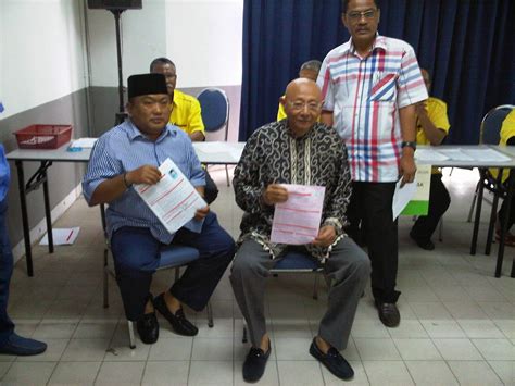 Wangsa temenggung telah dimulakan dengan bantuan pihak. WZWH: YM Tan Sri Tengku Azlan Calon Ketua UMNO Bahagian ...