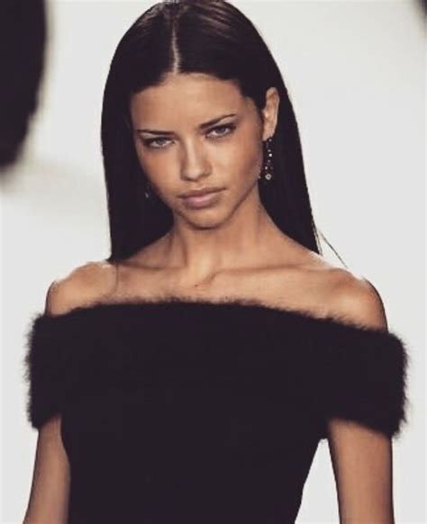 Pin By Ae On Street Style Adriana Lima Young Adriana Lima Fashion