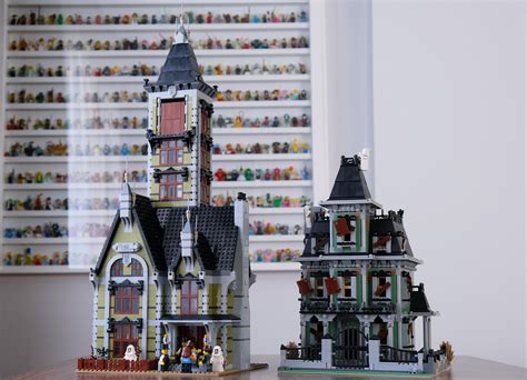 Each One Of These Lego Haunted Houses Is More Beautiful Than The Last 👻