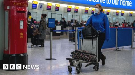 Coronavirus Passengers Told To Wear Gloves At Some UK Airports