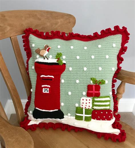 Christmas Cushions Crochet Pattern By Kate Eastwood Artofit