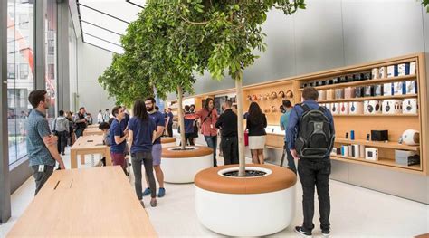 Inside The New Apple Retail Store Design Rechi
